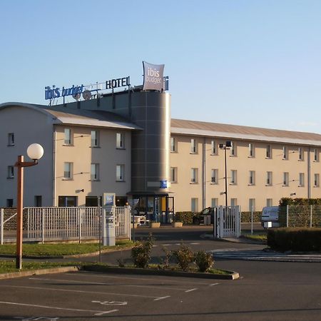 Hotel Ibis Budget Meung Sur Loire Exterior foto