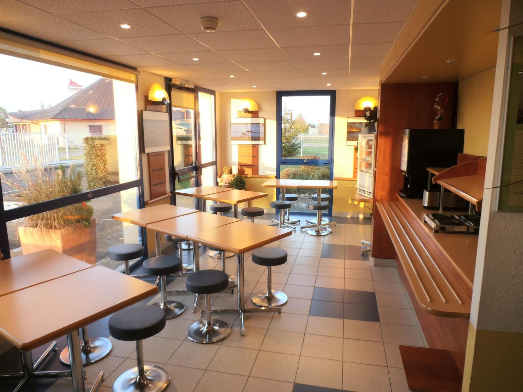 Ibis Budget Meung Sur Loire Exterior foto